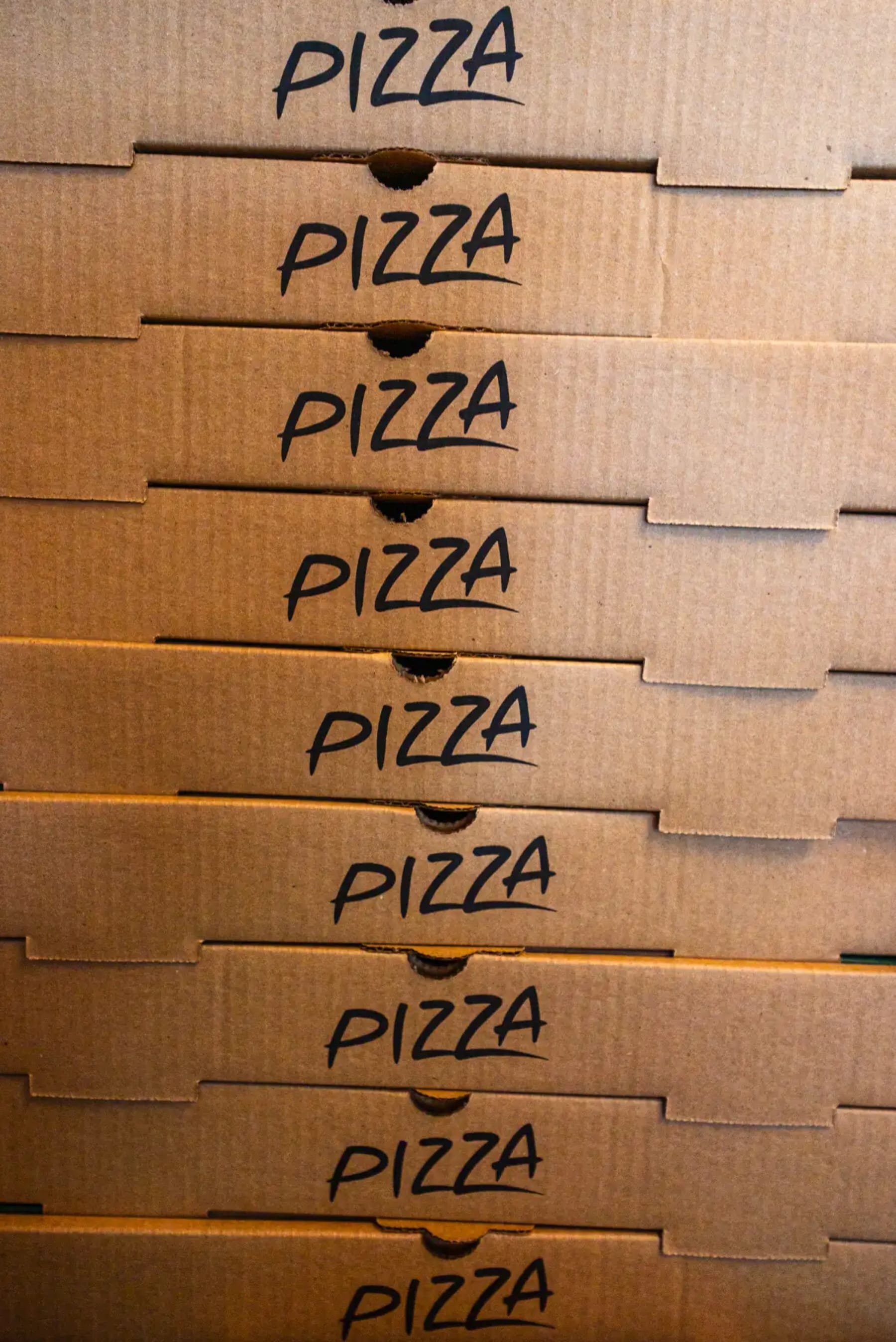 Order Zanis Pizza Online for Delicious Cravings!